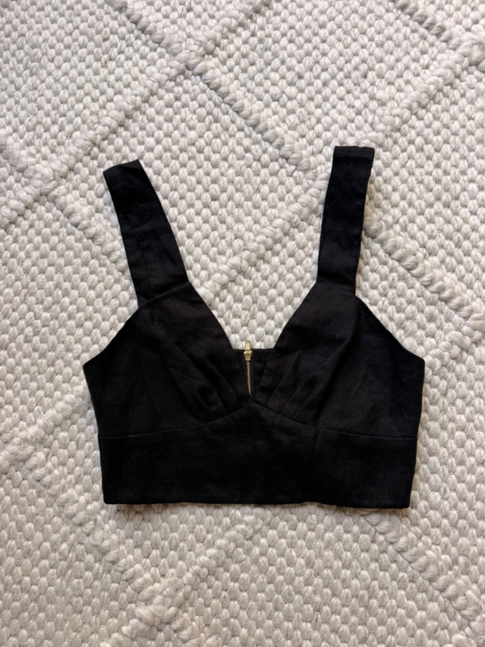 NWT! Gorgeous HEVRON Levy Linen Top in Black - Picture 3 of 6